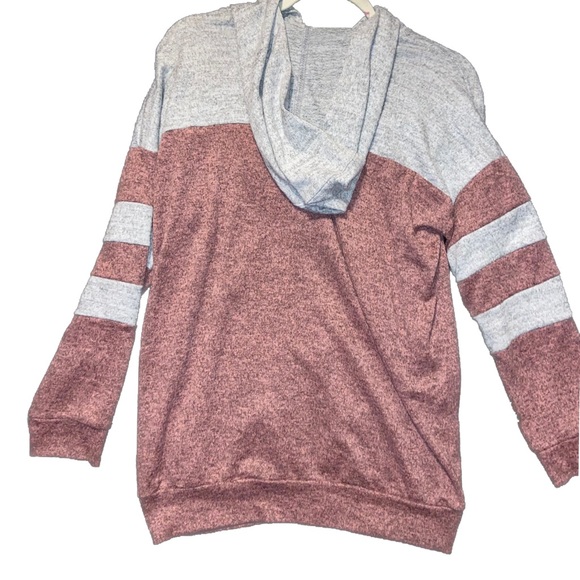 Oversized Ash Pink & Gray Color-block Hoodie - Picture 3 of 8